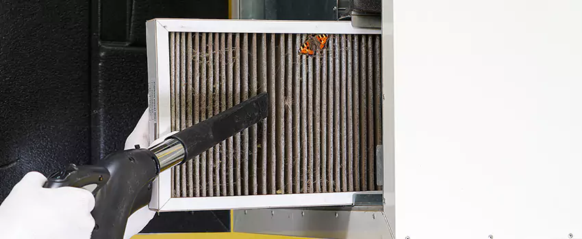 Clogged Air Duct Cleaning Process in Johnston, IA